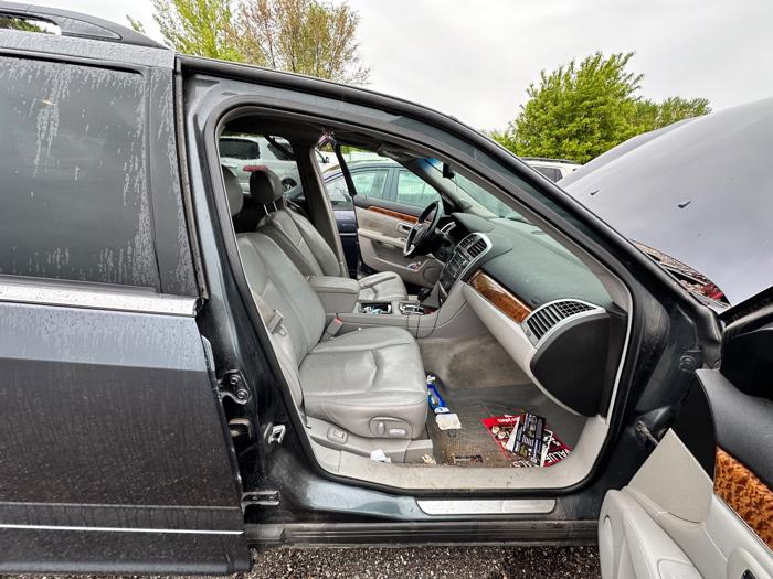 2009 cadillac srx v6-awd with 167330 miles for sale near elk-river, minnesota 6cc73487a7144ed0a38d0fb1df8883d9.jpeg