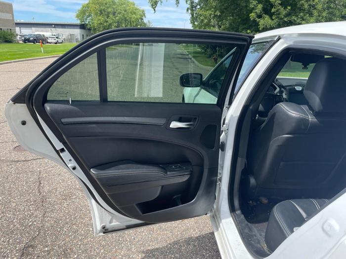 2013 Chrysler 300