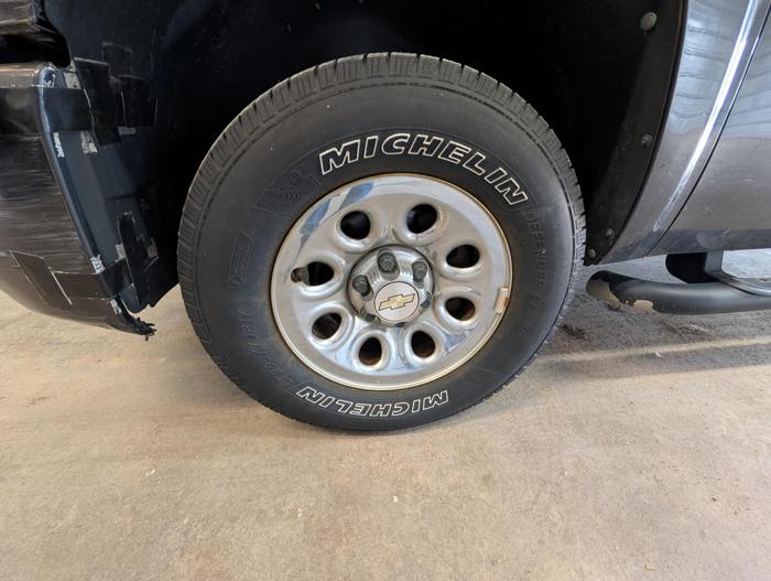 2011 chevrolet silverado-1500 work-truck-ext.-cab-4wd with 92157 miles for sale near elk-river, minnesota 6cea1c9c063c46c9b9dd246b07c58065.jpg