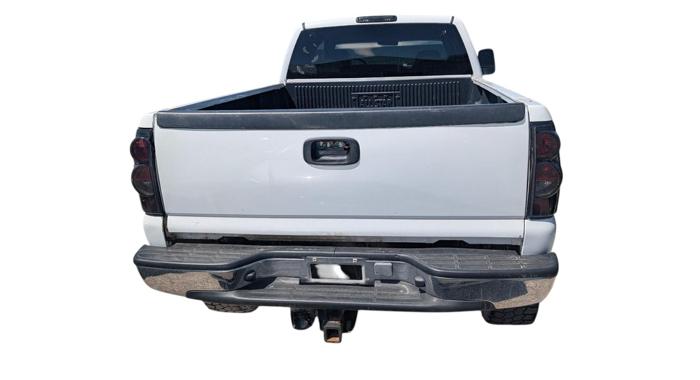 2003 chevrolet silverado-2500hd ext.-cab-short-bed-4wd with 265768 miles for sale near elk-river, minnesota 6cf5180b6a0f405ba325d58e792f0b5a.jpg