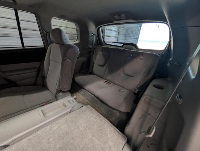 2008 toyota highlander sport-4wd with 226709 miles for sale near elk-river, minnesota 6cff2695d99f41cc821c2911c3f41cc5.jpg