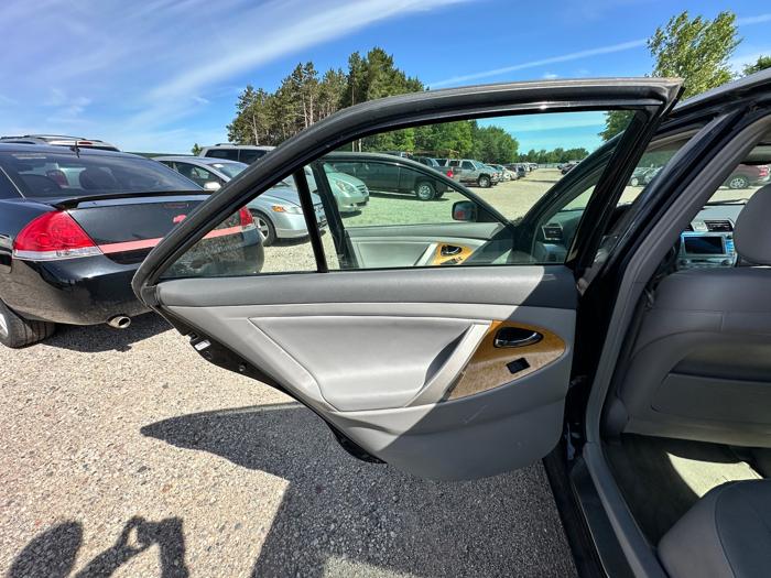 2007 toyota camry with 263063 miles for sale near elk-river, minnesota 6d47f5951e0c46778868e474527764ec.jpeg