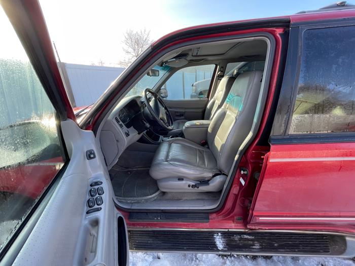 1998 ford explorer xl-4-door-4wd with 232725 miles for sale near elk-river, minnesota 6d4a779c525f41849f54f68bb523f577.jpeg