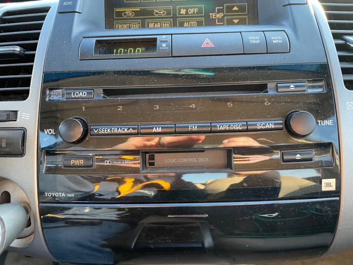 2005 toyota prius 4-door-liftback with 249731 miles for sale near elk-river, minnesota 6d4f6ab1099f4dee92da551318a1748e.jpeg