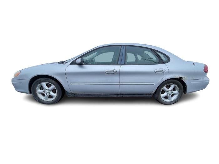 2000 ford taurus se-svg with 158859 miles for sale near elk-river, minnesota 6d5f65b3799646328abc099e38296151.jpg
