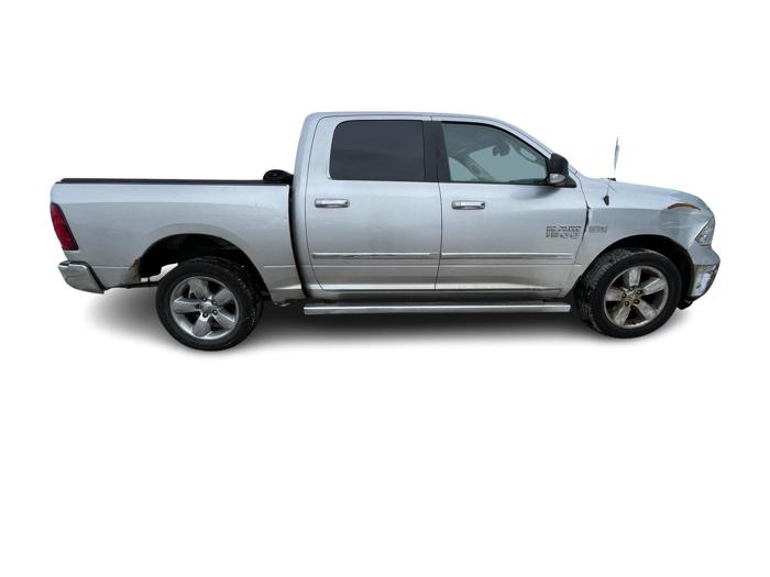 2015 ram 1500 slt-crew-cab-swb-4wd with 128735 miles 6d7661bf1f2e414d9f7a69a283265dae.jpg