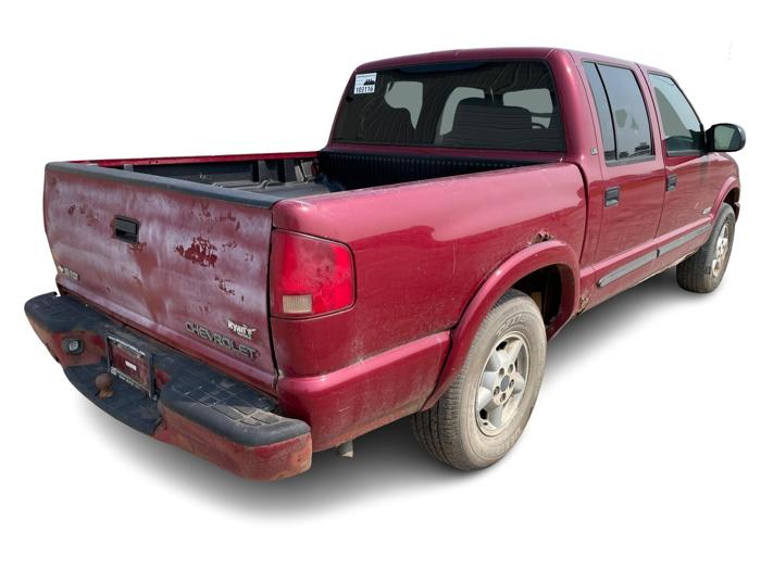 2003 chevrolet s10-pickup ls-crew-cab-4wd with 200963 miles for sale near elk-river, minnesota 6d7bb3a48e1644118b04ab2a30418d9d.jpg