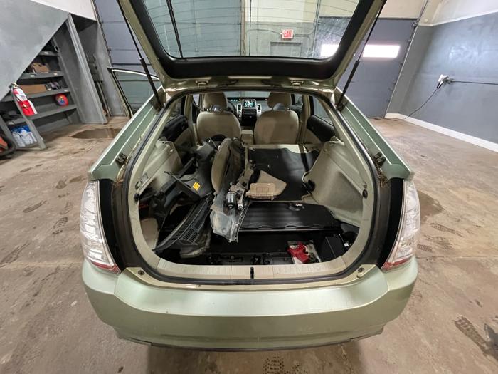 2008 toyota prius 4-door-liftback with 213424 miles for sale near elk-river, minnesota 6d9ce6c30078404d8872f090bfe6fca9.jpeg