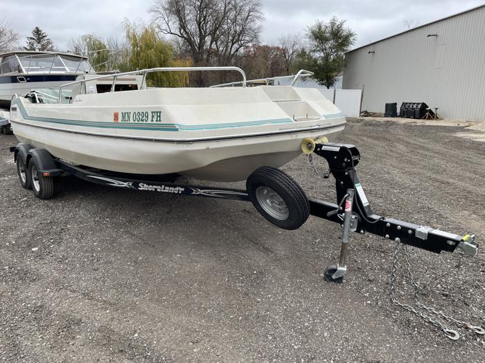 1988 deck-boat- granddecke for sale near elk-river, minnesota 6da9a06a46be4c3fa0c1a3e16165ffbc.jpg