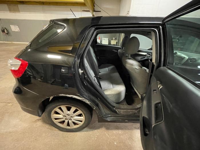 2010 toyota matrix fwd with 206303 miles for sale near elk-river, minnesota 6dd6a2f3c06147248f69d895fa7428a6.jpeg