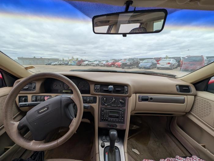 1999 volvo s70 t5 for sale near elk-river, minnesota 6de083a398864d7db204425f2f8bbb84.jpg