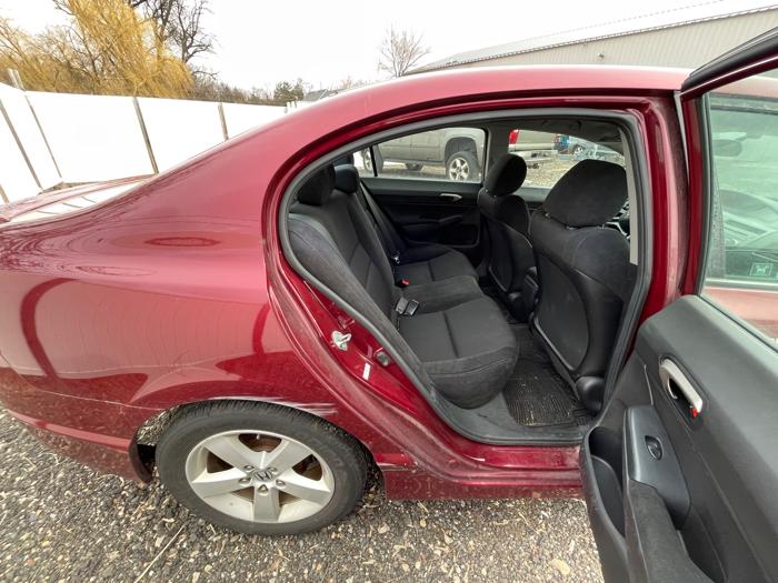 2010 honda civic lx-s-sedan-5-speed-at with 186732 miles for sale near elk-river, minnesota 6df6f506150649b3b00813188f1c102d.jpeg
