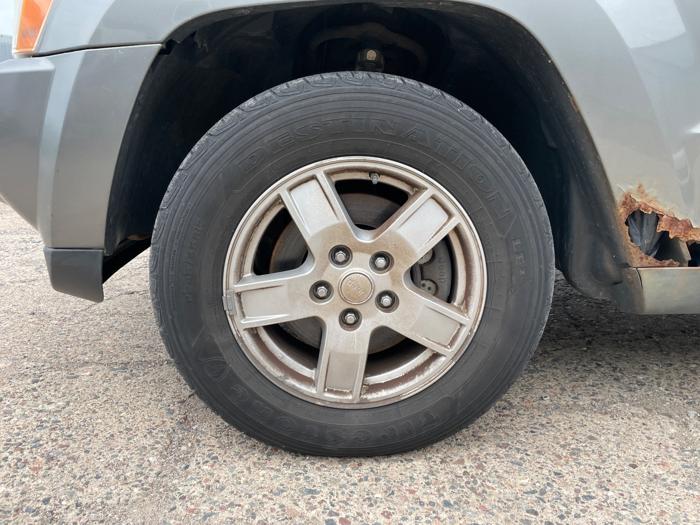 2007 jeep grand-cherokee laredo-4wd with 158571 miles for sale near elk-river, minnesota 6e0f682b16044d0590045d41351eacb1.jpeg