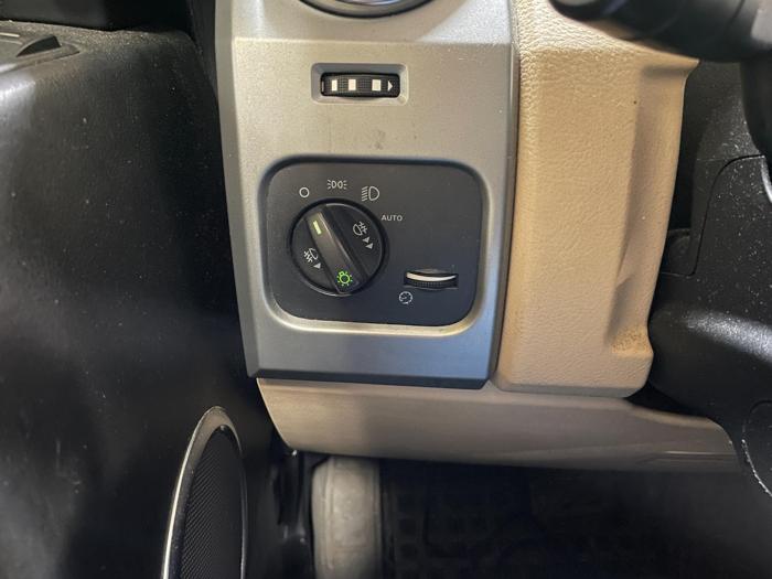 2008 land-rover lr3 se with 173020 miles for sale near elk-river, minnesota 6e2f87bd3d0e48f884fd7c350814d1f0.jpg