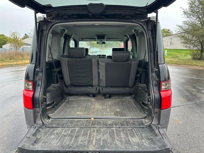 2004 honda element ex-4wd-at-w--front-side-airbags with 275162 miles for sale near elk-river, minnesota 6e549f9a532741c99ae0349cafec8d89.jpg