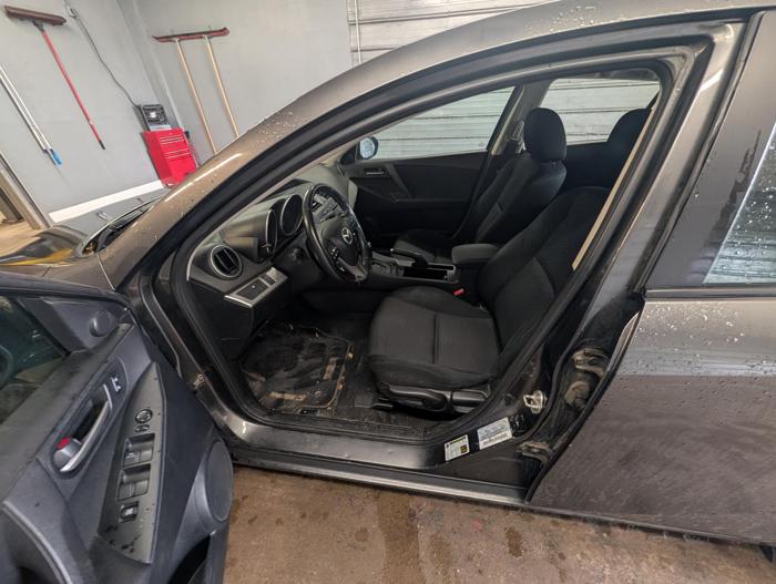 2012 mazda mazda3 i-touring-5-door with 292825 miles for sale near elk-river, minnesota 6e8273c55bd04f8bbb58f79c26ce29c3.jpg