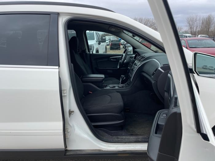 2012 chevrolet traverse lt with 200167 miles for sale near alexandria, minnesota 6e91560b53b748a5a253949949d7908b.jpeg