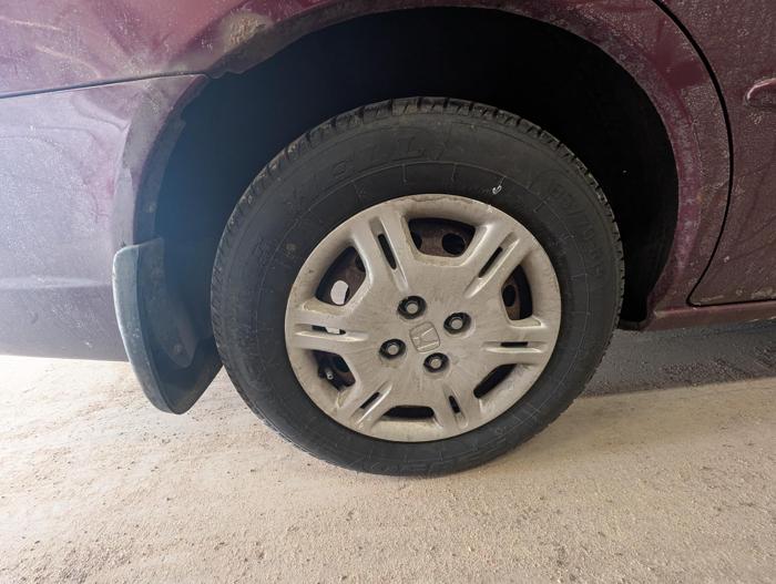2002 honda civic lx-sedan with 170813 miles for sale near elk-river, minnesota 6ea4699271f943febd4818efb4b99363.jpg