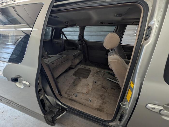 2001 toyota sienna le with 237546 miles for sale near elk-river, minnesota 6eabc5e018da4ff4bdb761b044eead4e.jpg