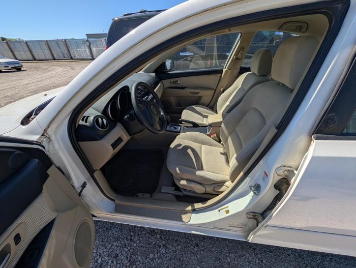 2007 mazda mazda3 i-sport-4-door with 213033 miles for sale near elk-river, minnesota 6eac47b6dfc543389adcd00205c77296.jpg