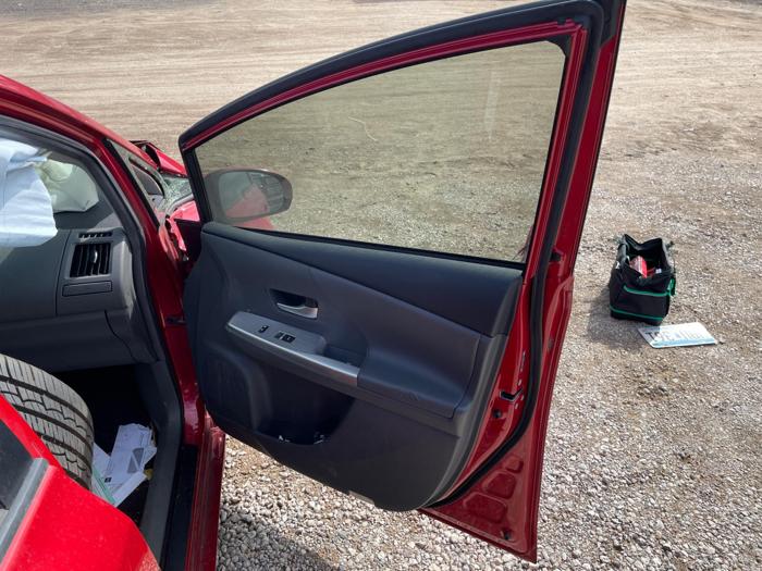 2012 toyota prius-v with 112210 miles for sale near elk-river, minnesota 6ec5bdf6bb464c8dbc12597cdafedcc3.jpg
