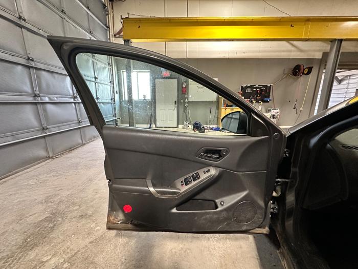 2006 pontiac g6 v6-sedan with 179225 miles for sale near elk-river, minnesota 6eed9dc434174334850382e70f392230.jpeg