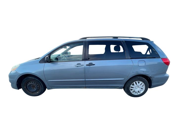2006 toyota sienna le-7-passenger with 167195 miles for sale near elk-river, minnesota 6ef7fe0f812346afba5110c0dee052dc.jpg