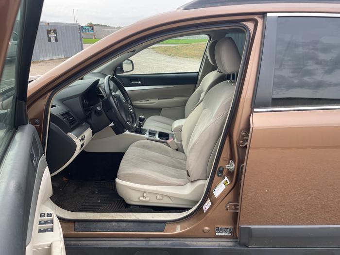 2013 subaru outback 2.5i-premium with 143089 miles for sale near elk-river, minnesota 6f33070b06774e1bbb2a268d0e3068a4.jpeg