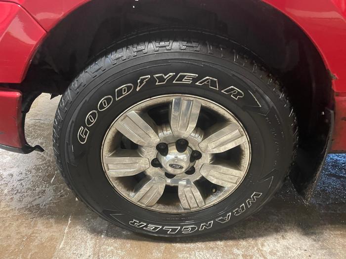 2004 ford f-150 xl with 169317 miles for sale near elk-river, minnesota 6f4bea9a55194e459e00b53a13b8c531.jpg