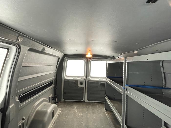 2006 ford econoline e-150 with 256687 miles for sale near elk-river, minnesota 6f8e6a995587430a9589f740680715cd.jpeg