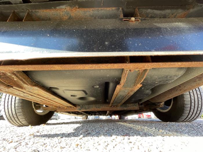 2010 chrysler town-&-country touring with 85465 miles for sale near elk-river, minnesota 6f90f9ec526d4c67bf10f8ca415de9b8.jpeg