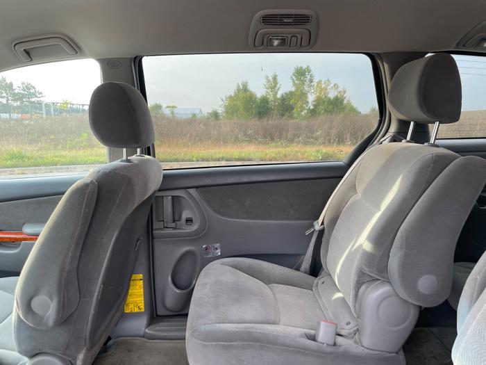 2006 toyota sienna xle with 219674 miles for sale near elk-river, minnesota 6f93a820a6014c728496158c82056309.jpeg
