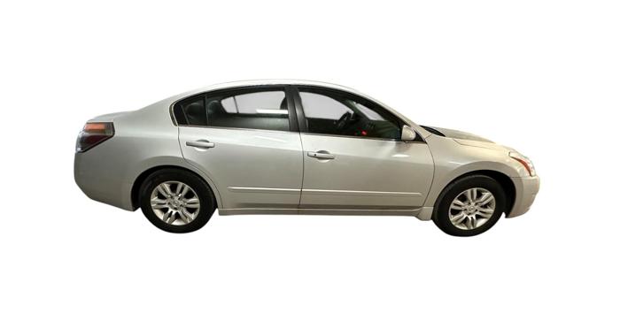 2012 nissan altima 2.5-s with 200657 miles for sale near elk-river, minnesota 6fad48f6ce6e4b60be1f499fac5038de.jpg