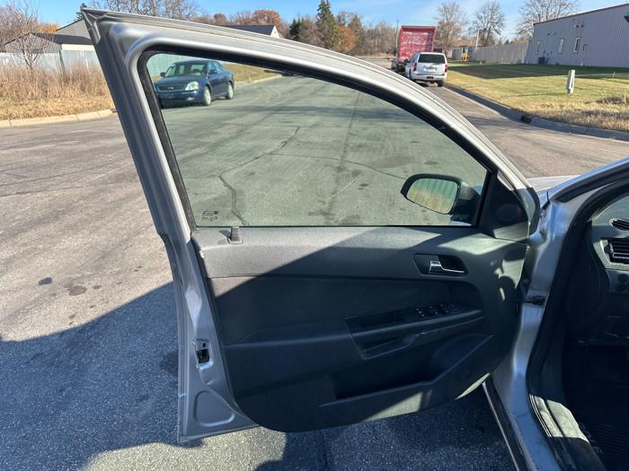 2008 saturn astra xe-5-door with 150817 miles for sale near elk-river, minnesota 6fb4179441f04fce879a5c8223b319cc.jpeg