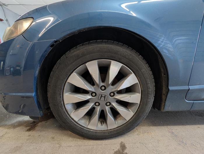 2010 honda civic ex-sedan-5-speed-at with 138627 miles for sale near elk-river, minnesota 6fbc24c965904d0d8c18f7d448d383a6.jpg