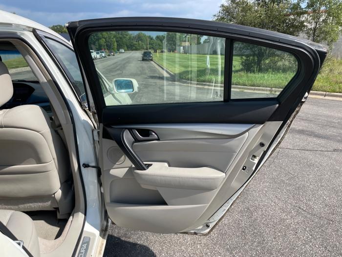 2009 acura tl 5-speed-at-with-tech-package with 143967 miles for sale near elk-river, minnesota 6ff857502eb54b9eb17a56fa3b5c93d8.jpeg