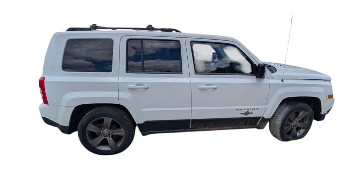 2014 jeep patriot latitude-2wd with 185268 miles for sale near elk-river, minnesota 6ffb73a1427e4156bf05a9ca332e1c63.png