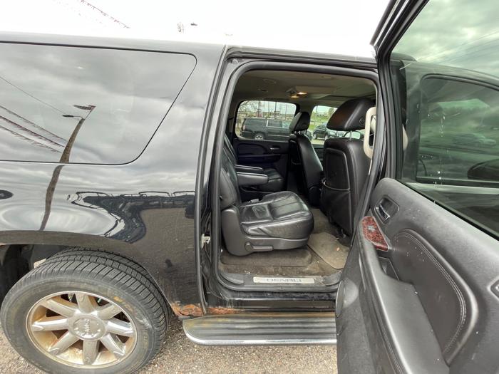 2007 gmc yukon-denali xl-awd with 192265 miles for sale near elk-river, minnesota 6fff7e79d4eb427bbdf2b71ff13a0b37.jpeg