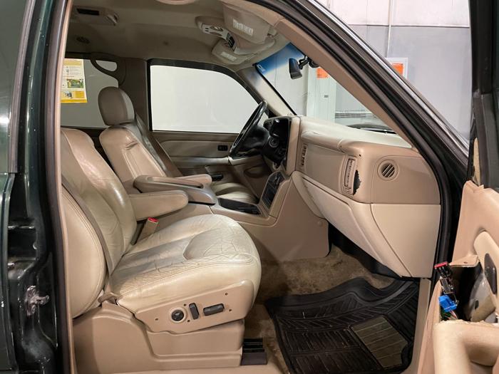 2003 gmc yukon base with 262681 miles for sale near elk-river, minnesota 701b0c01cfff4e0c94e27368d6c460a7.jpg