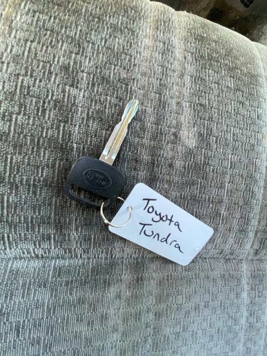 2003 toyota tundra sr5-access-cab-4wd for sale near elk-river, minnesota 702e6e7dc17f41e5933812049ea80318.jpeg