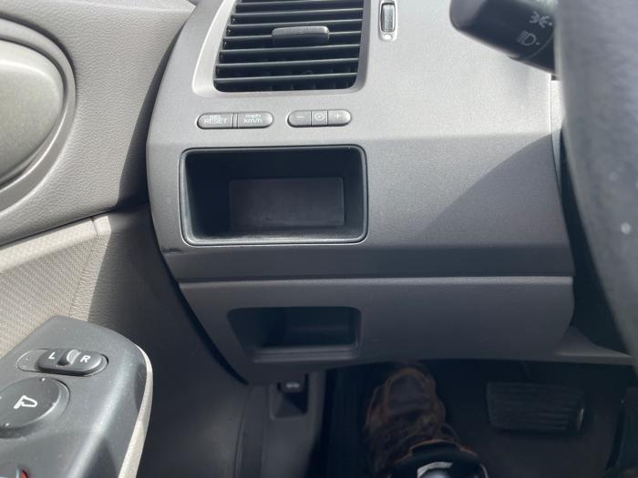 2010 honda civic lx-sedan-5-speed-at with 244018 miles for sale near eden-prairie, minnesota 706a01c90f54446eb05f57274c0cb850.jpeg