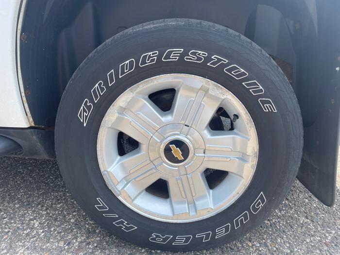 2012 chevrolet tahoe lt-4wd with 247566 miles for sale near annandale, minnesota 706f3709a6d441b2a3c03184f4bc365a.jpeg