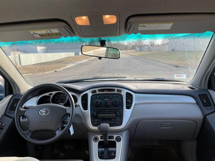 2004 toyota highlander std with 199026 miles for sale near elk-river, minnesota 707fbce7fe29417c9635f39f43526782.jpg