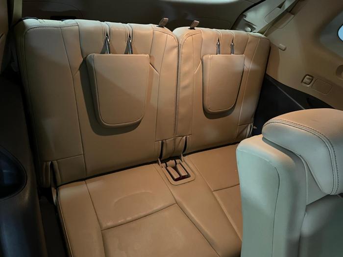 2012 Subaru B9 Tribeca