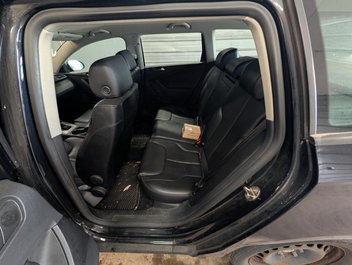 2007 volkswagen passat-wagon base with 92747 miles for sale near elk-river, minnesota 7098dabd7e5a4df8af1c815bc72af2ff.jpg