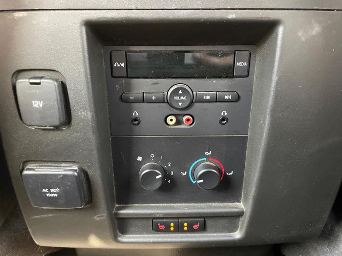 2014 ford expedition limited-4wd with 263117 miles for sale near burnsville, minnesota 70bb8e0f9d424782b615f493cddf8dee.jpeg