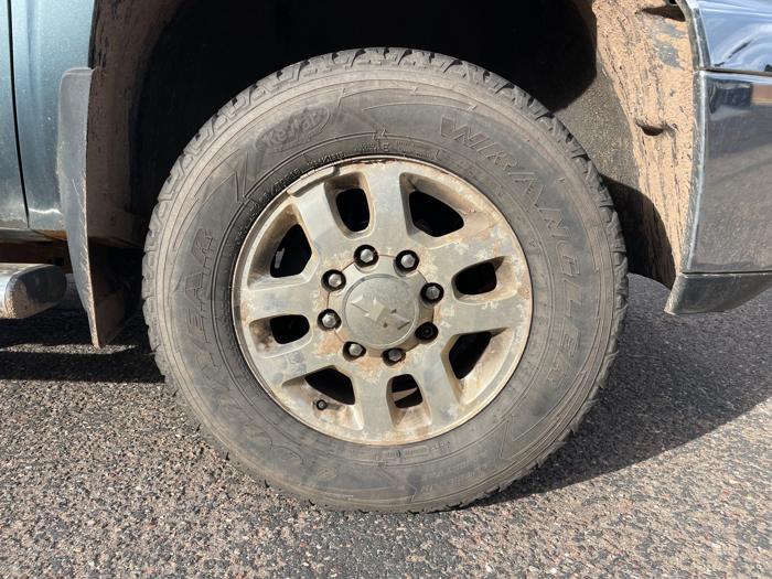 2012 chevrolet silverado-2500hd ltz-crew-cab-4wd with 209838 miles for sale near north-branch, minnesota 70d51a77643749ee9613b2c1af01e07f.jpeg