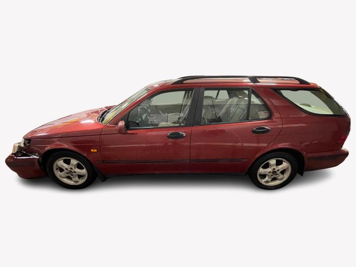 1999 Saab 9-5 SportWagon