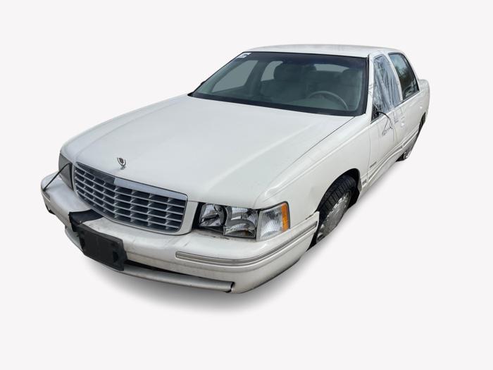 1998 cadillac deville with 81518 miles for sale near elk-river, minnesota 7129324c0739438abe9c94f8d9fc5177.jpg