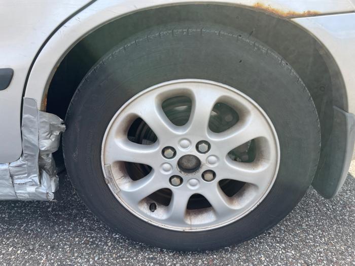 2001 volvo s40 sedan with 144822 miles for sale near elk-river, minnesota 71339defdeed485785958903c676058c.jpeg